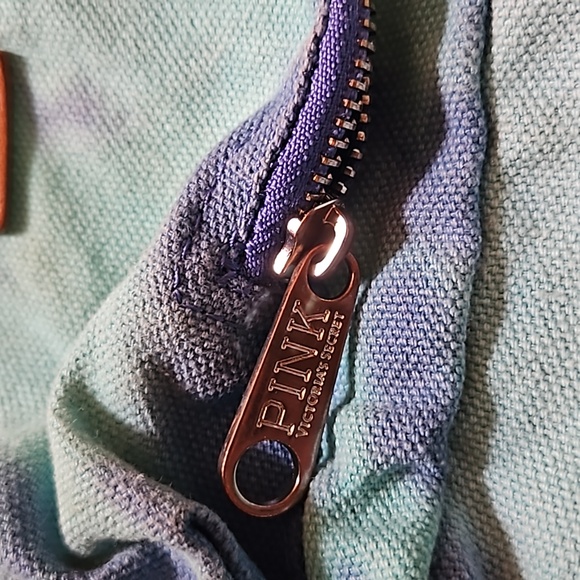 PINK VS tie died blue canvas mini backpack - Picture 13 of 14